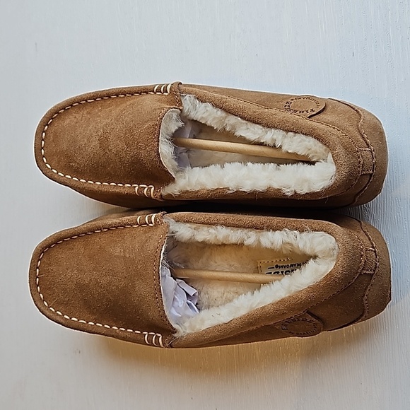 Fireside By Dearfoams Women's Mel Genuine Shearling Slip On Moccasins 7 NWT - Picture 4 of 8